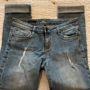 Kut from the Kloth Catherine Boyfriend Jeans, size 4